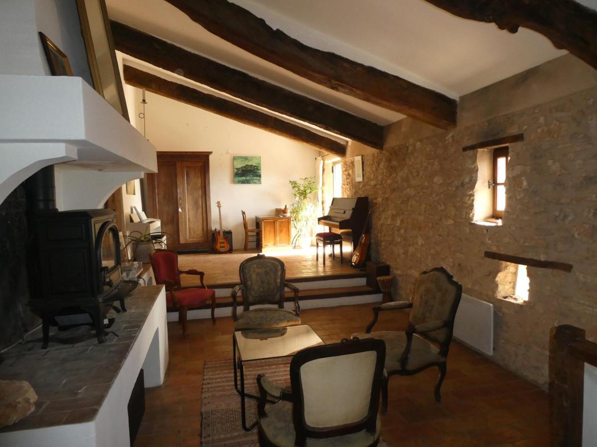 Le Jas Des Aiguiers Hotel Saint-Saturnin-d'Apt Exterior foto