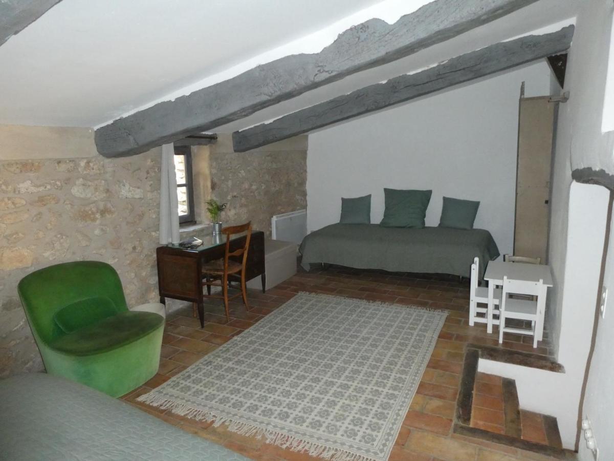 Le Jas Des Aiguiers Hotel Saint-Saturnin-d'Apt Exterior foto